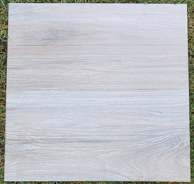 LOURDES PINO CLARO 56X56CM (2.17M2)