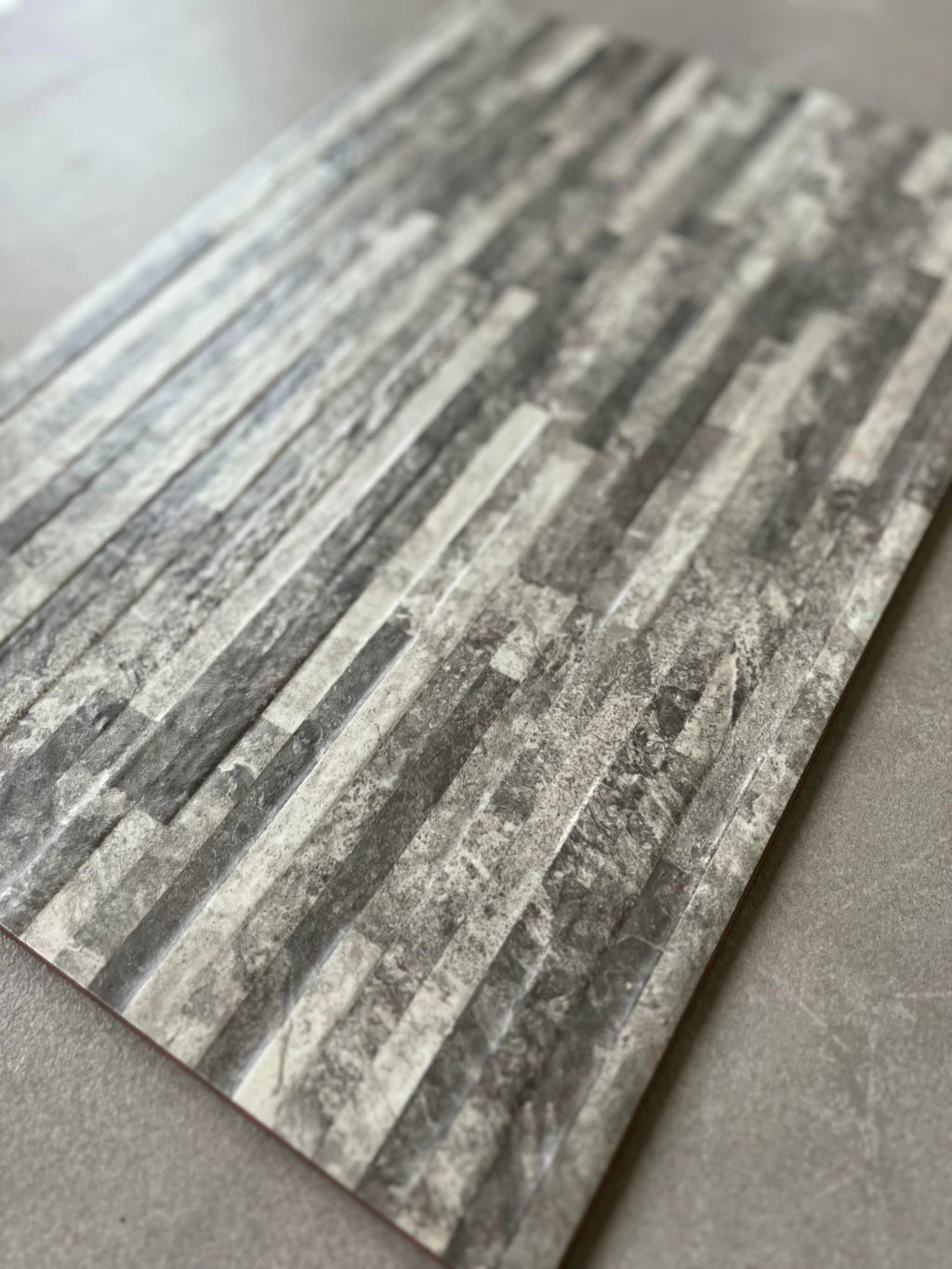 Salerno Gris 34x51